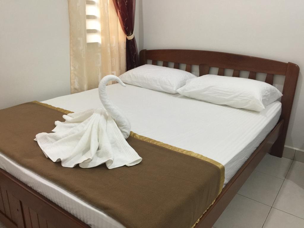 Ana Guest House Jalan Airport Kuantan Buitenkant foto