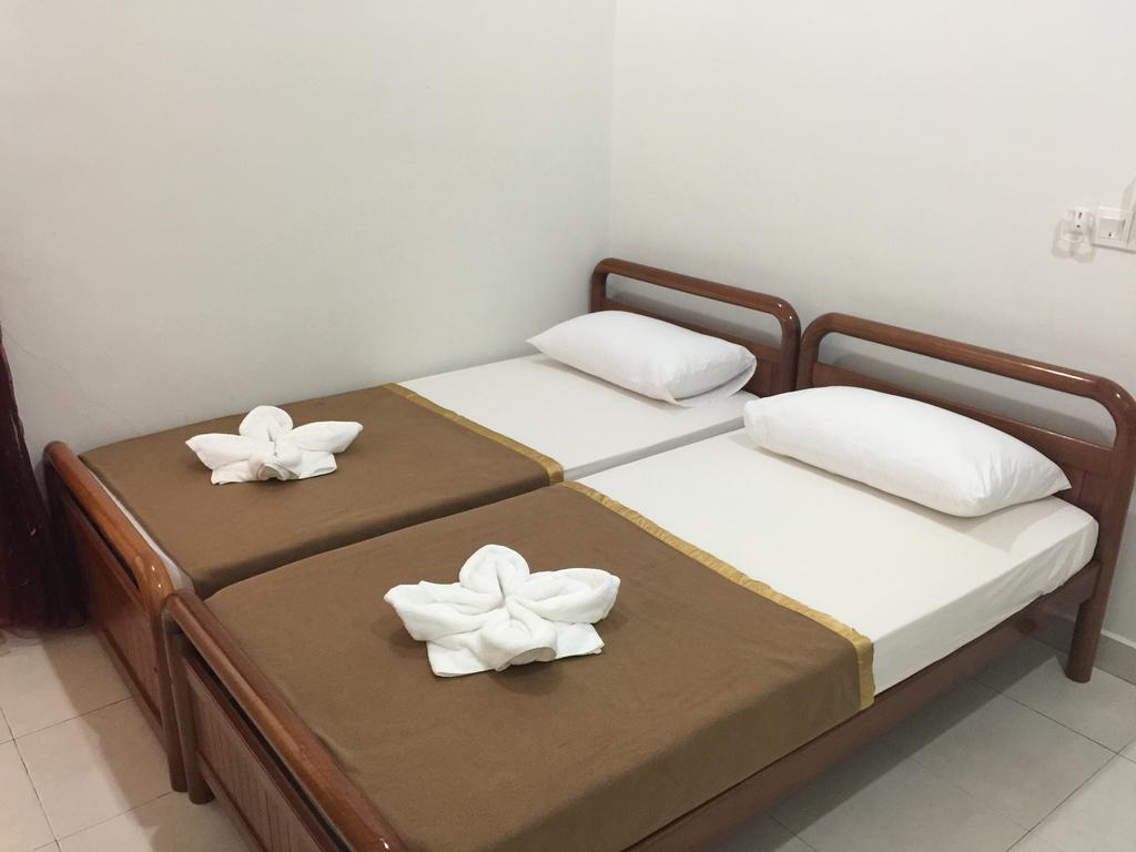 Ana Guest House Jalan Airport Kuantan Buitenkant foto
