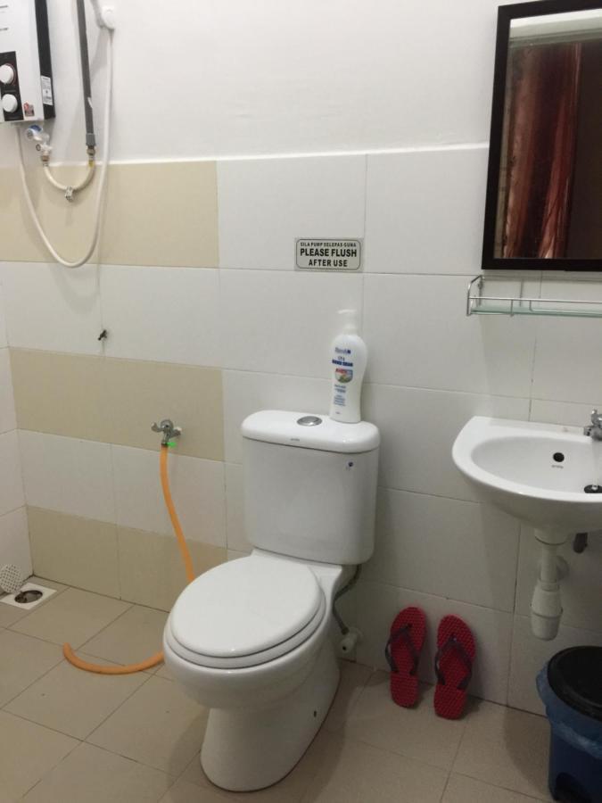 Ana Guest House Jalan Airport Kuantan Buitenkant foto